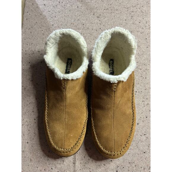 Sorel Men’s Suede Shearling Lined Slippers Size 11 Rubber Sole indoor outdoor - Picture 1 of 6